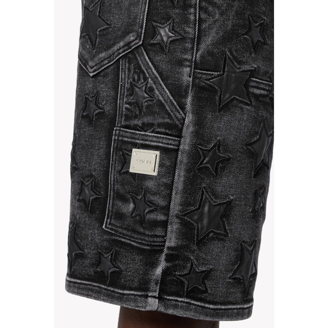 GUAPI / star denim black shorts