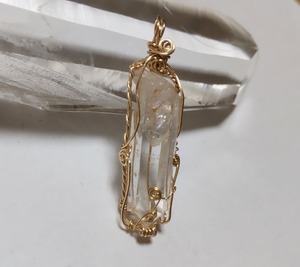 ∞ゴールデンコロンビアレムリアン・ペンダントトップ