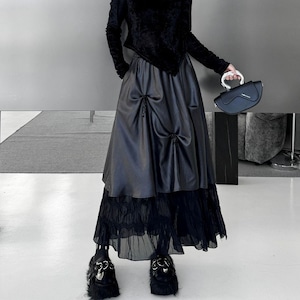 BLACK ORGANZA HEM PU LEATHER A-LINE LONG DESIGN SKIRT 1color M-16079