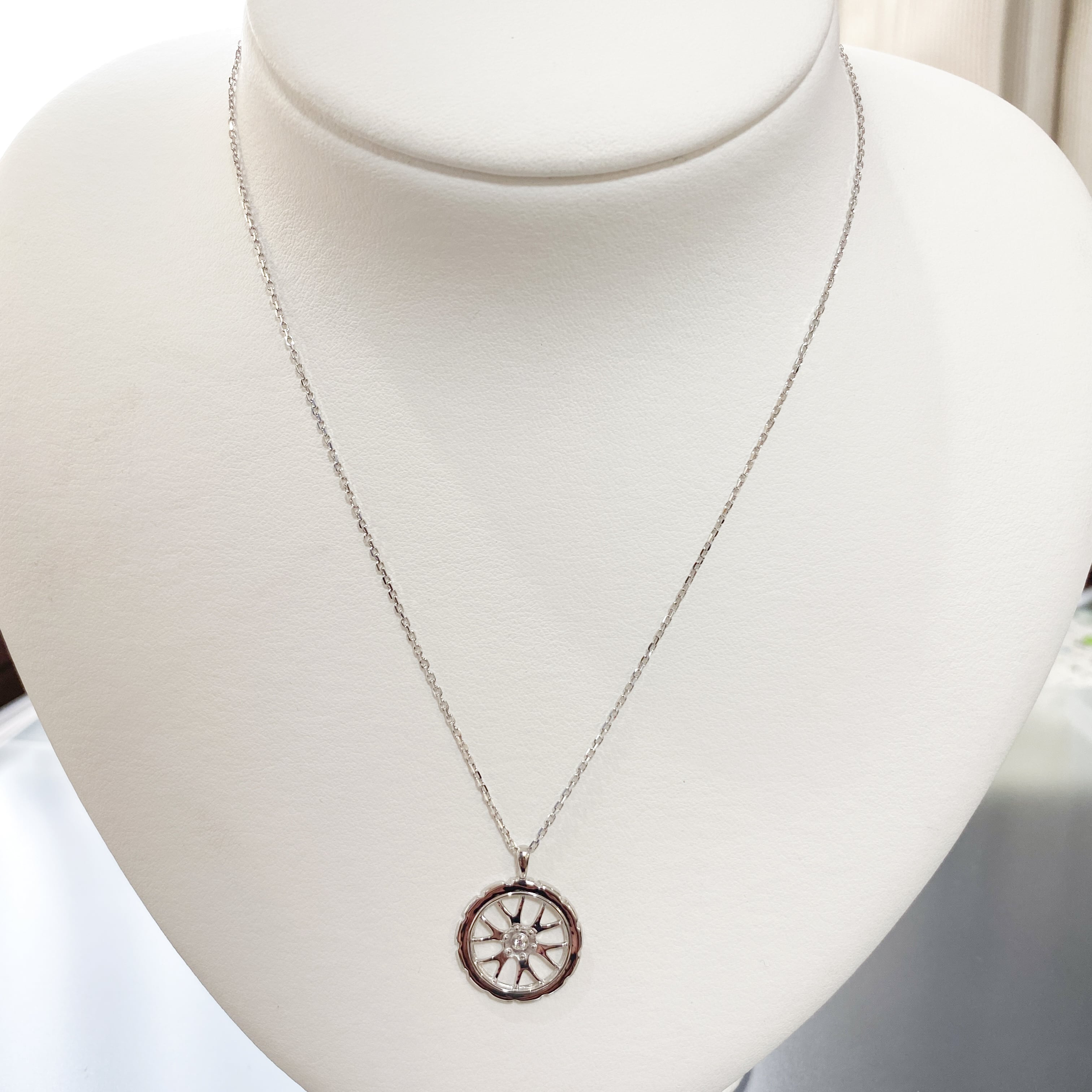 予約販売】ホイール ペンダントネックレス シルバー/キュービック