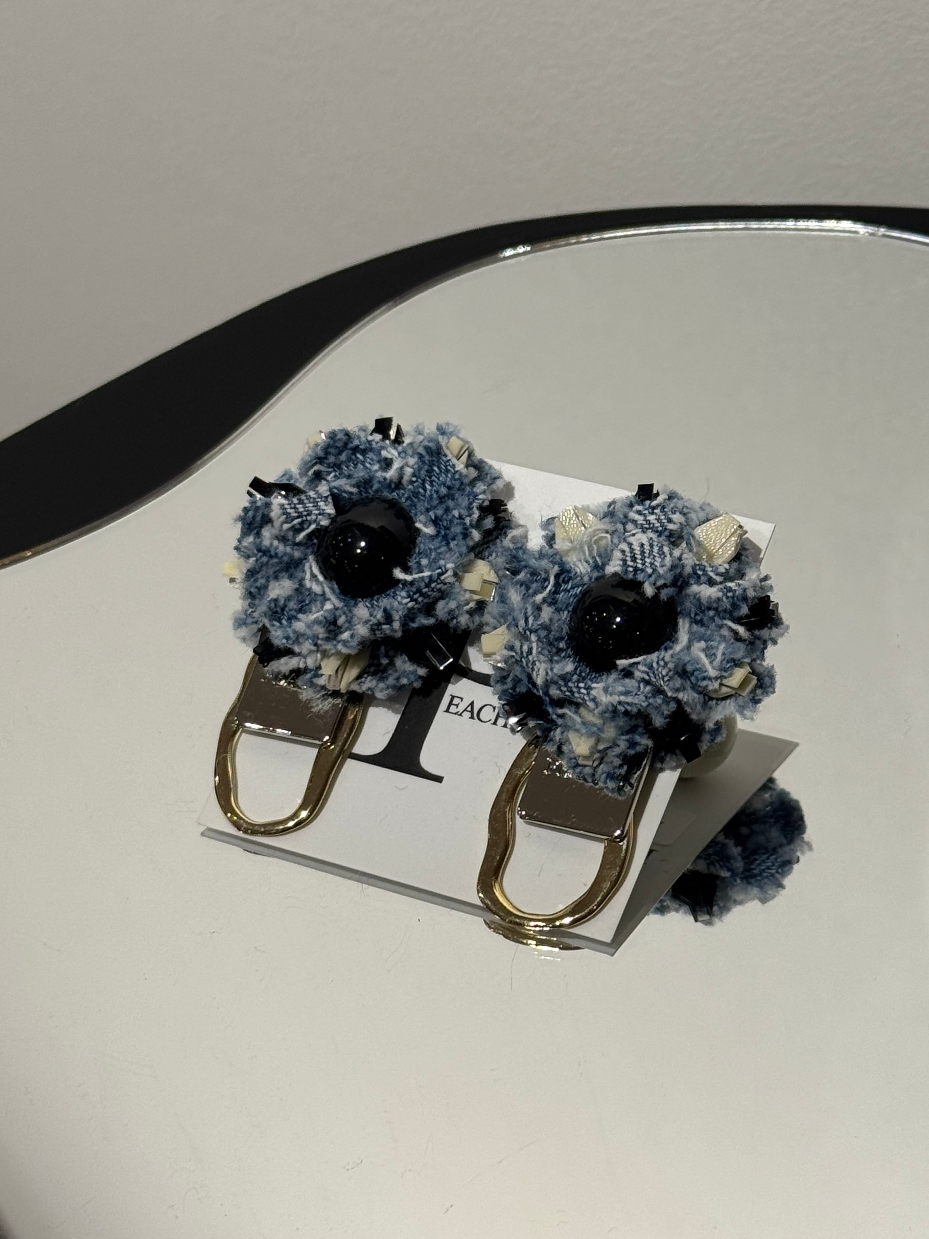 denim flower monotone mix gold