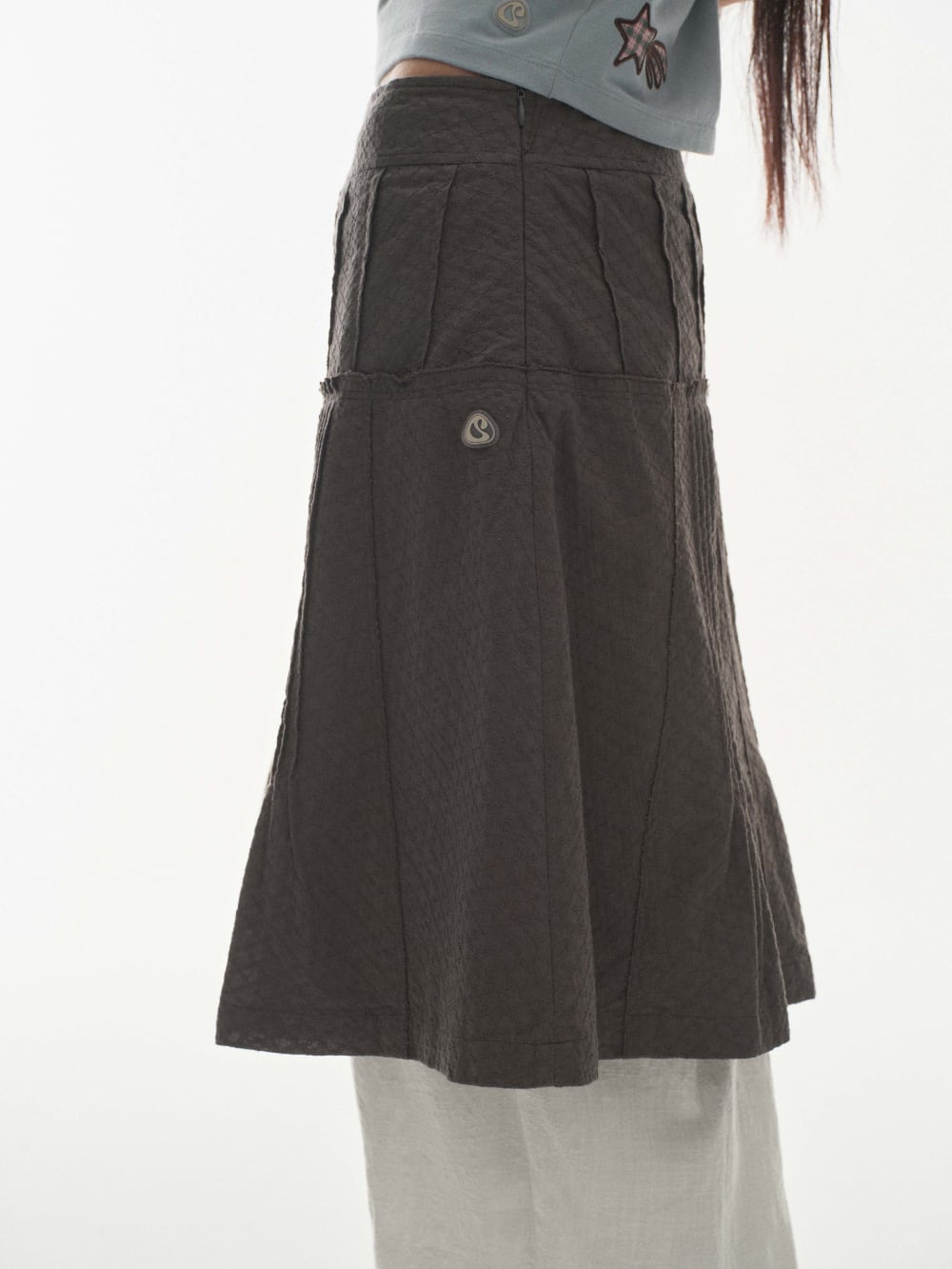 COYSEIO] FLOWER PINTUCK SKIRT CHARCOAL 正規品 韓国ブランド 韓国