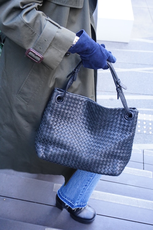 Bottega Veneta ボッテガ・ヴェネタ ショルダーバッグ ブラック レザー イントレチャート ガルダバッグ vintage ヴィンテージ オールド 4ytbbh