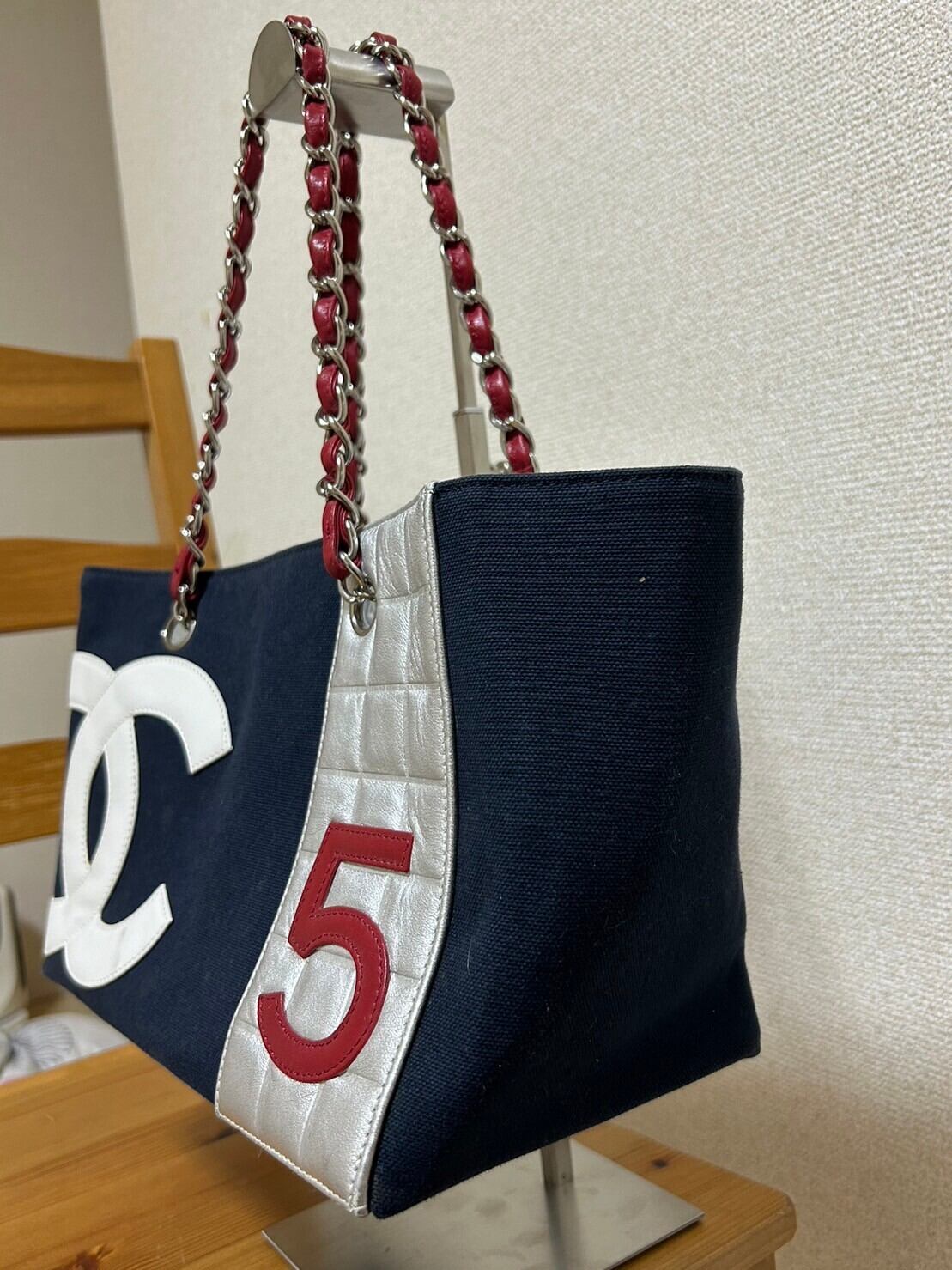 CHANEL No5 ココマーク チェーントートバック入荷致しました✨】 11147  