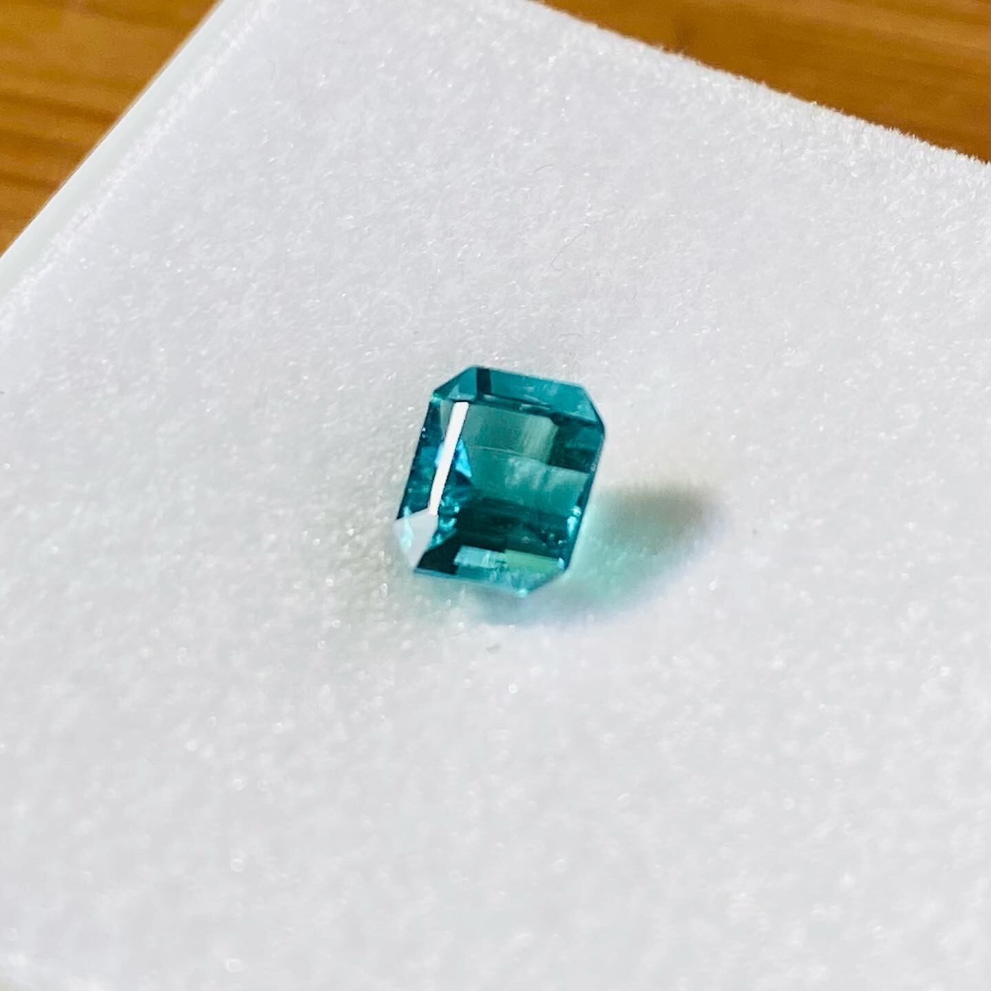 ラグーン〜ピーコック+ネオン感な極上カラー トルマリン4