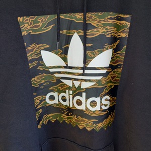 アディダス　プルオーバー　スウェット　フーディー　オーバーサイズ　ビッグロゴ