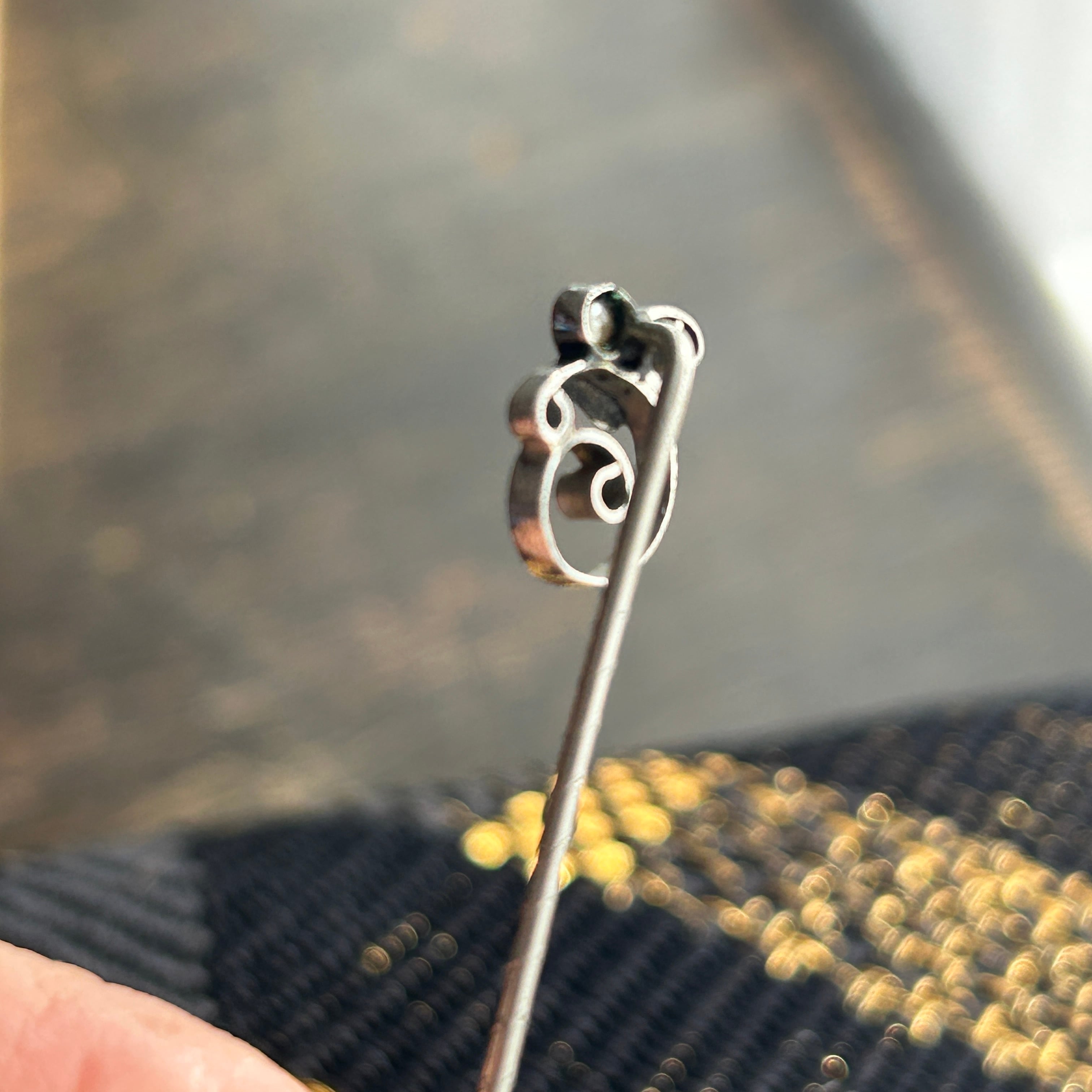 アンティーク　ヌーボーデザイン　花の帯留めとピン