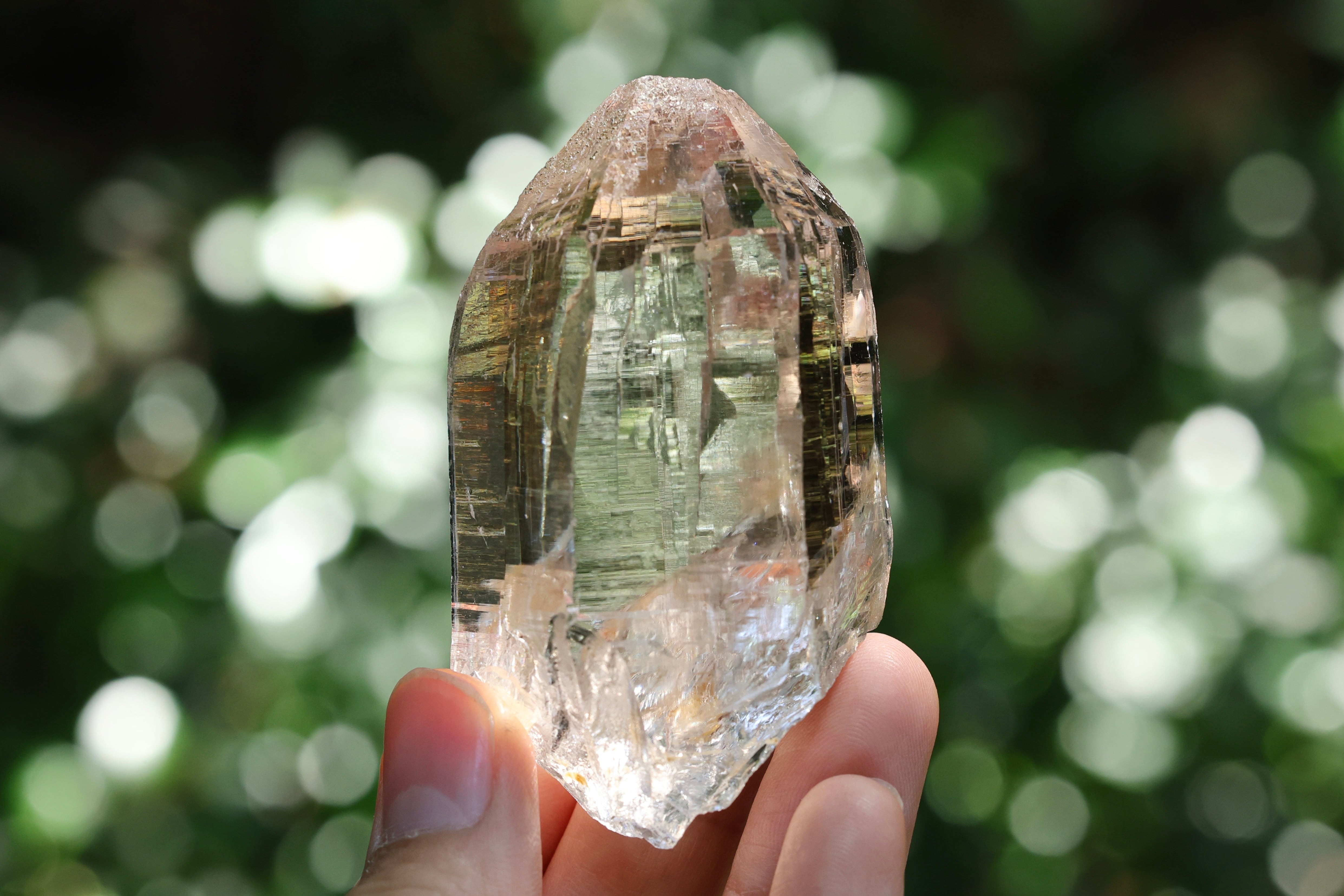 ヒマラヤ水晶 ガネーシュヒマール産 | 石垣島の夜光貝とヒマラヤ水晶