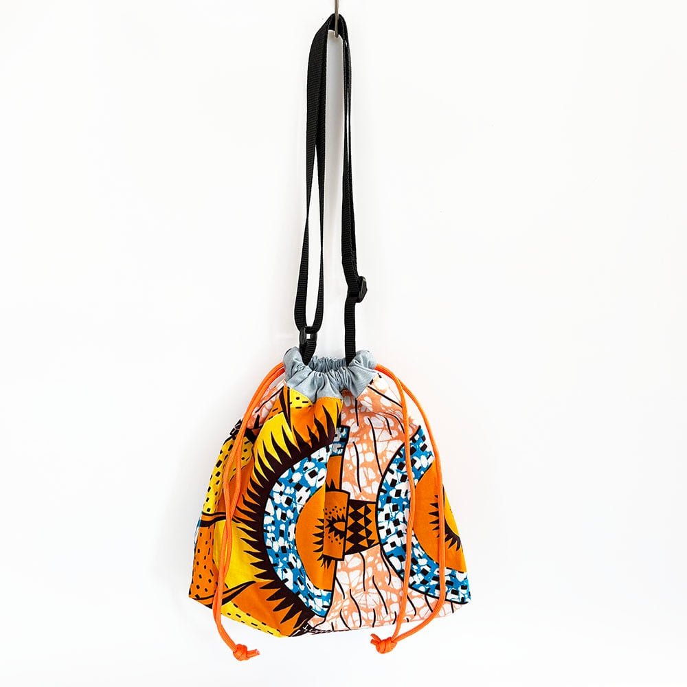 ころころ巾着ショルダーバッグ アフリカンプリント サンアーク 斜め掛け ショルダーバッグ 携帯