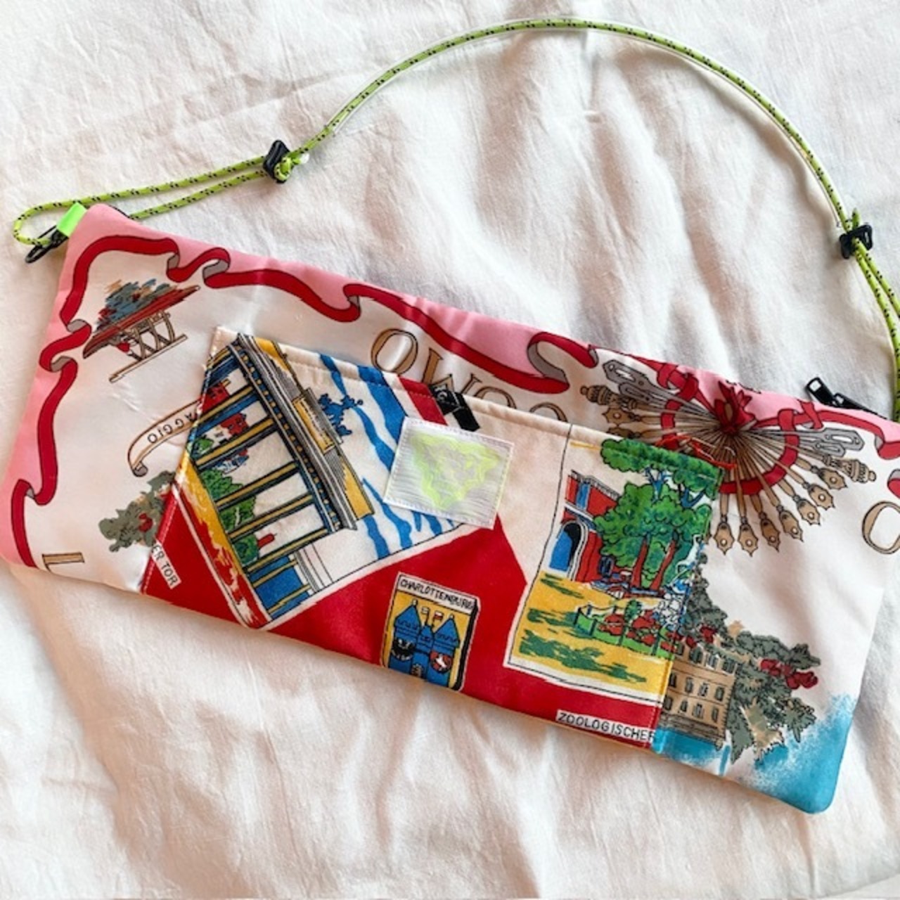 yes!yes!非非：souvenir sacoche