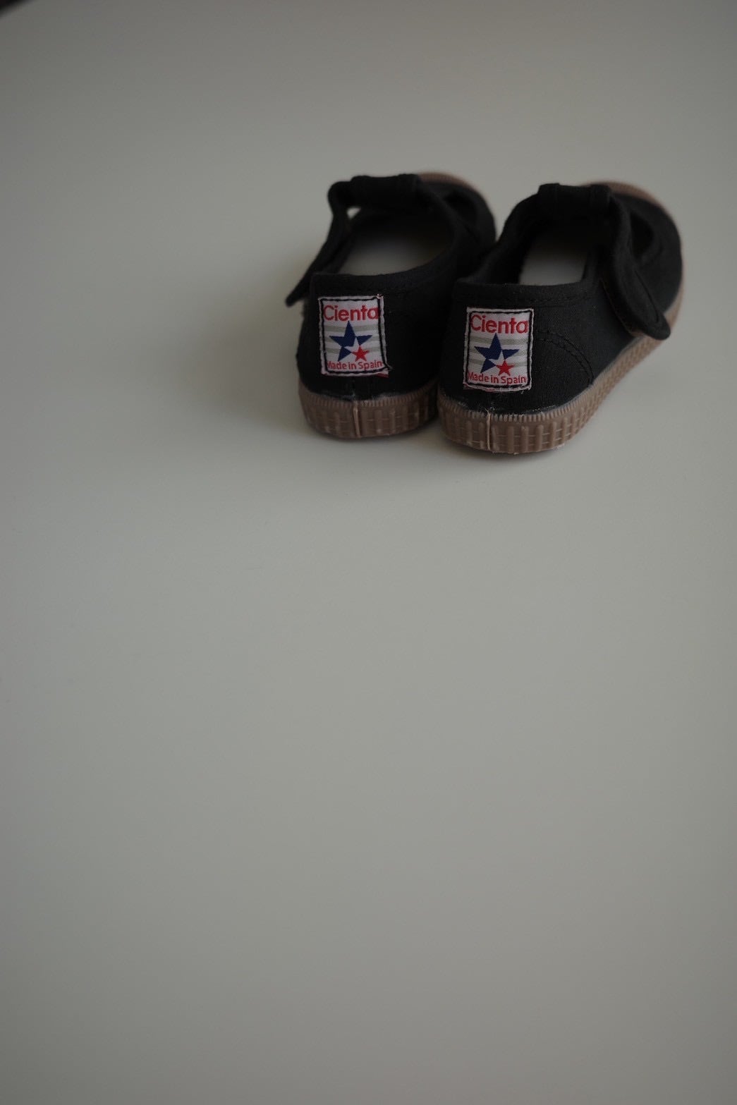 【即納 】22ラスト1点/cienta / Brown sole / Negro (Black)