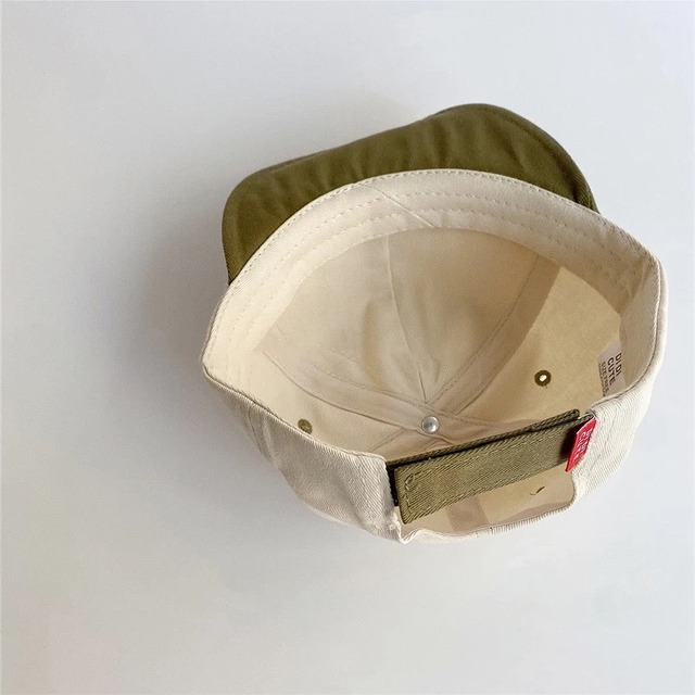 baby cap 〝 R 〟