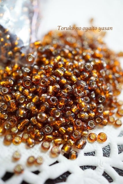 ボンジュック （ビーズ） クリスタル チョコ [BB中(2〜3mm)-32