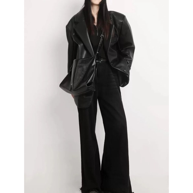 Slouchy black textured hobo bag C1356