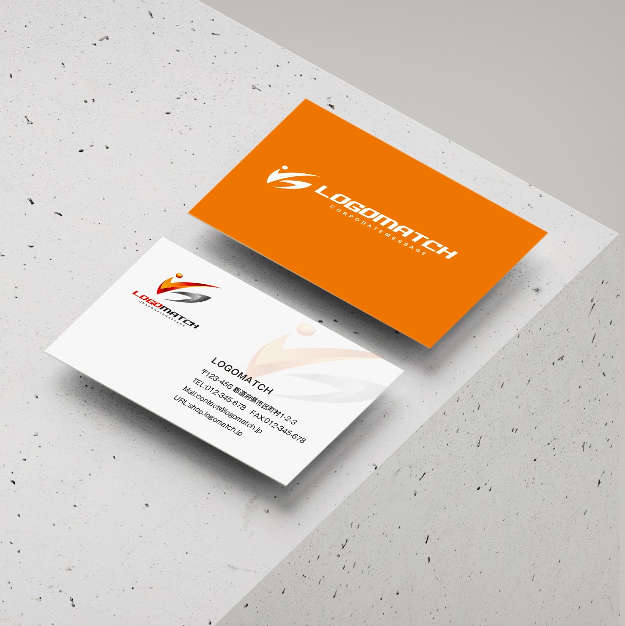 飛躍し前進するGのロゴ