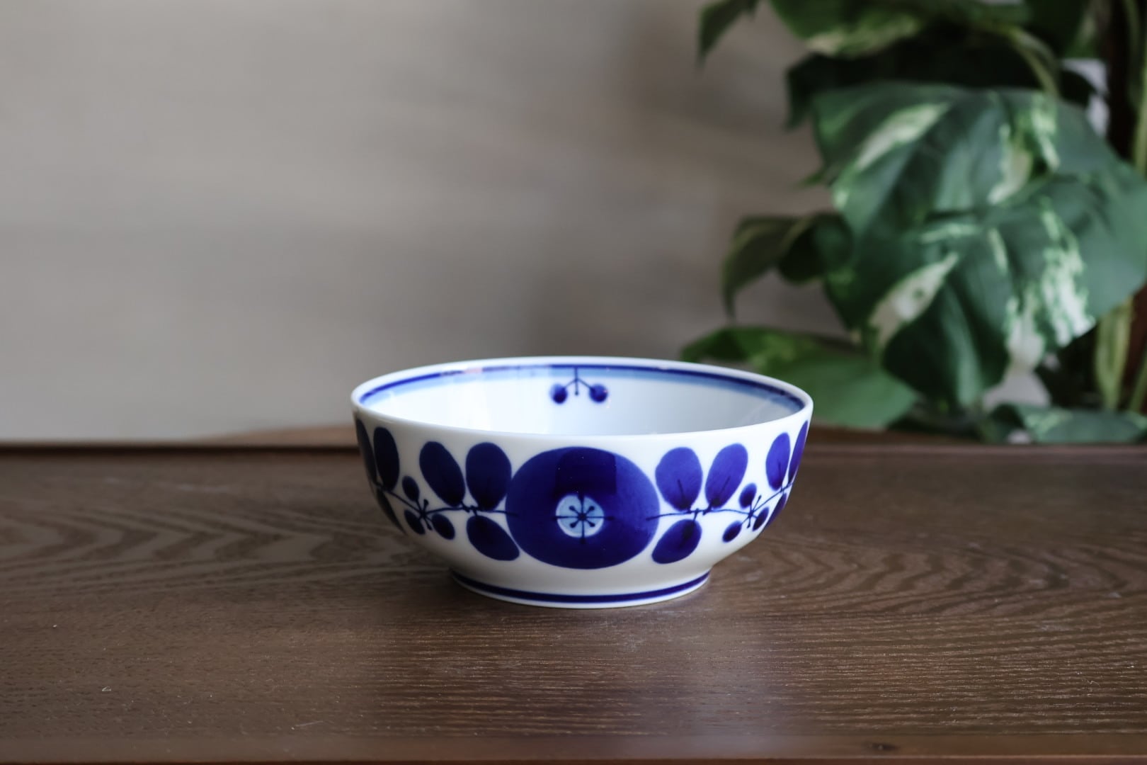 波佐見焼 白山陶器 ブルーム ボール(S) | うつわ通販 土岐陶器店