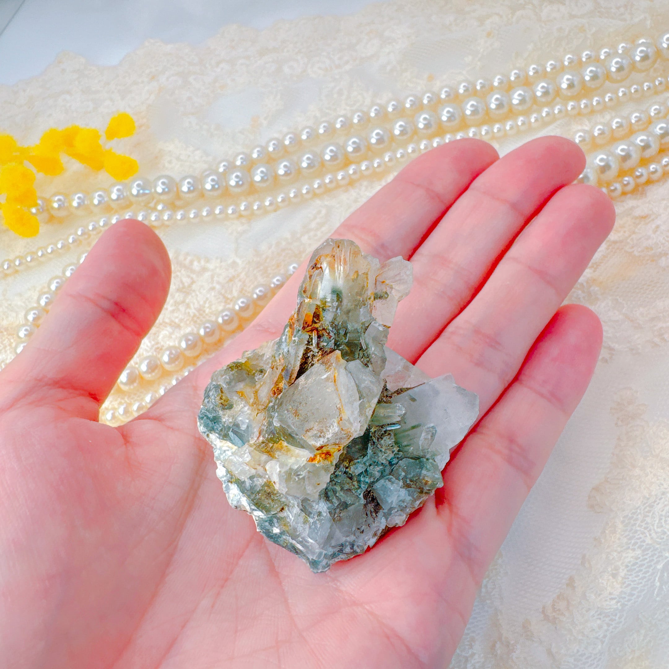 高千穂水晶の置石【虹入り/草入り/母岩付き】 | sunday shop〜宮崎水晶
