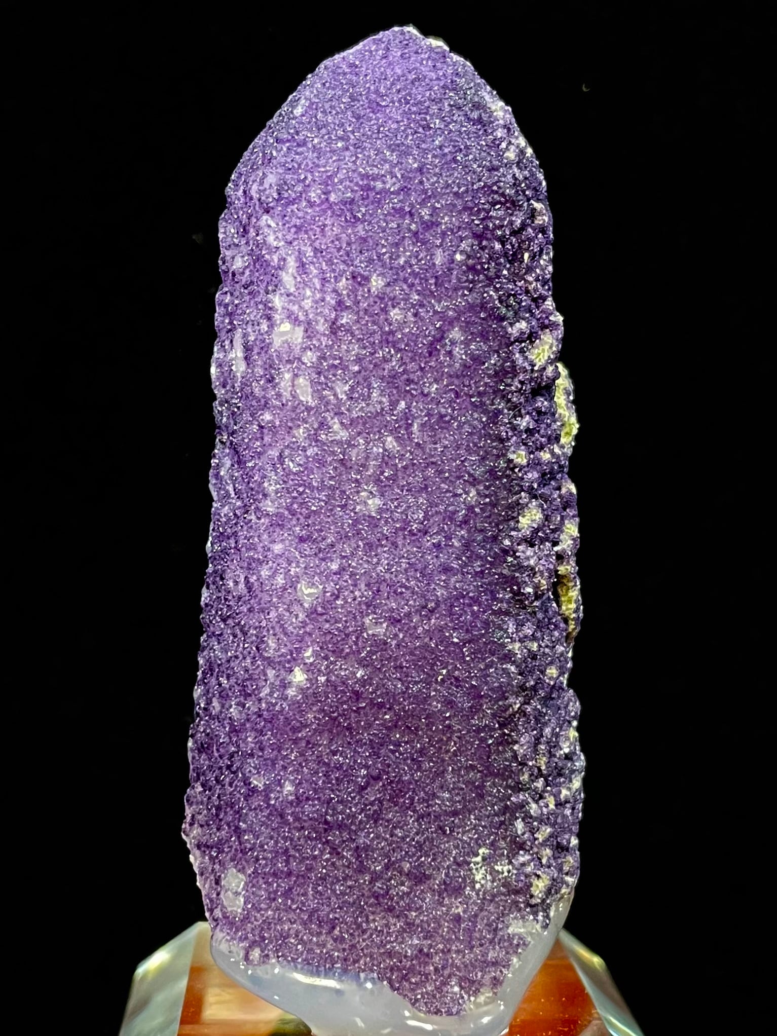 2) New found!内モンゴル産「パープル・フローライトonクオーツ」原石