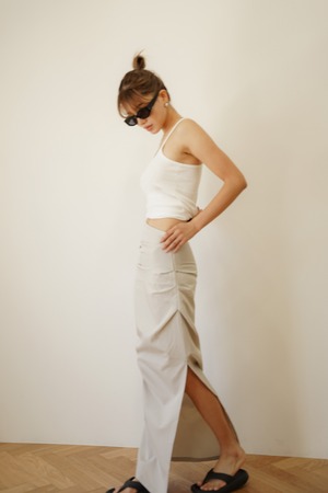 サイドスリット プリーツ入りロングスカート