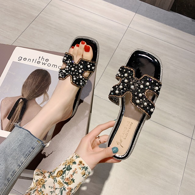 スリッパ女性は2020夏の新しい野生のフラットオープンつま先ネット赤イン妖精スタイルパールソフトボトムサンダルを着用します。 部族の婦人靴1865373