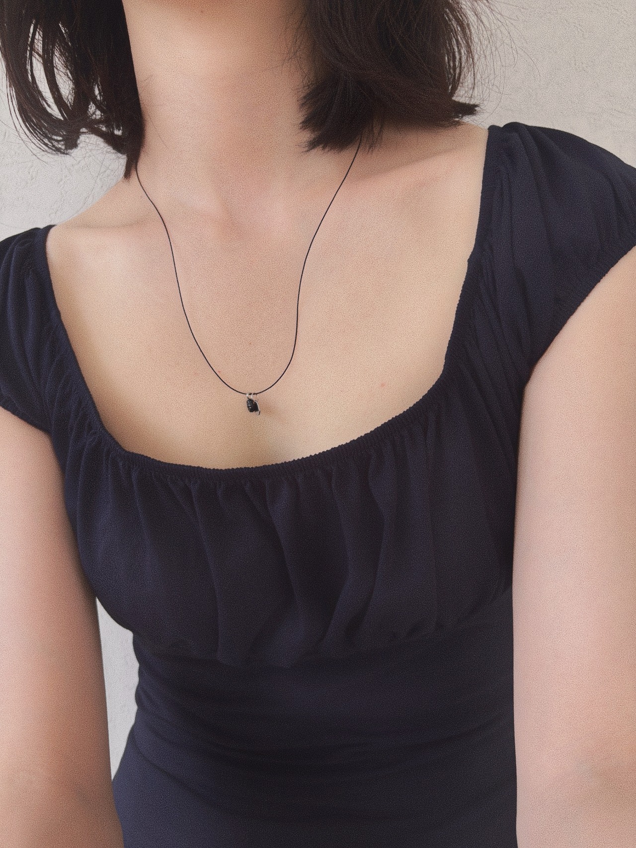 NOIR BEADS NECKLACE