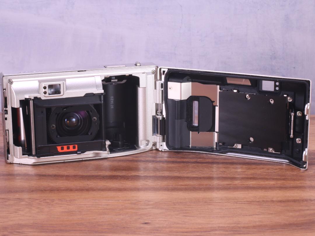 OLYMPUS μ METAL | Totte Me Camera