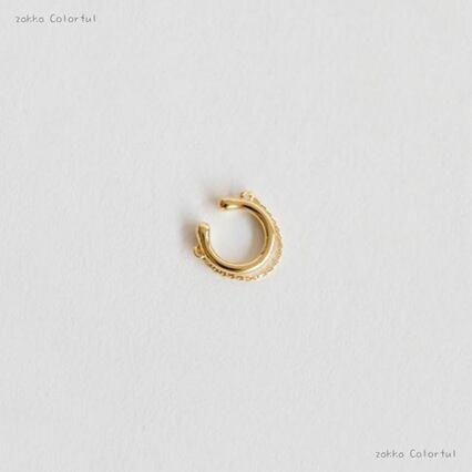 繊細なチェーンが美しいイヤーカフ