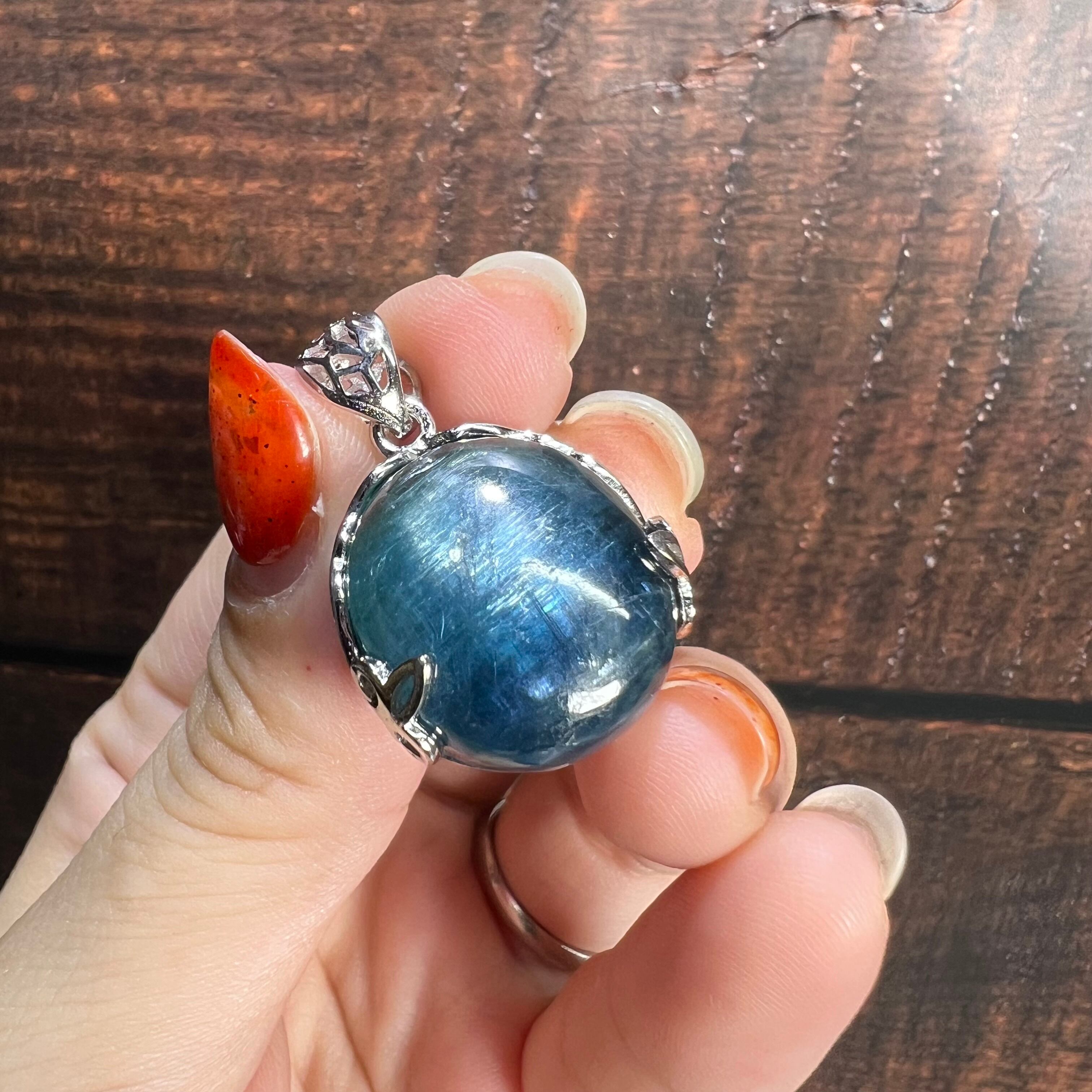 新品未使用＊ネックレスチャーム＊カイヤナイト＊パワーストーン  