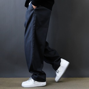 Two-tuck wide straight pants 1234