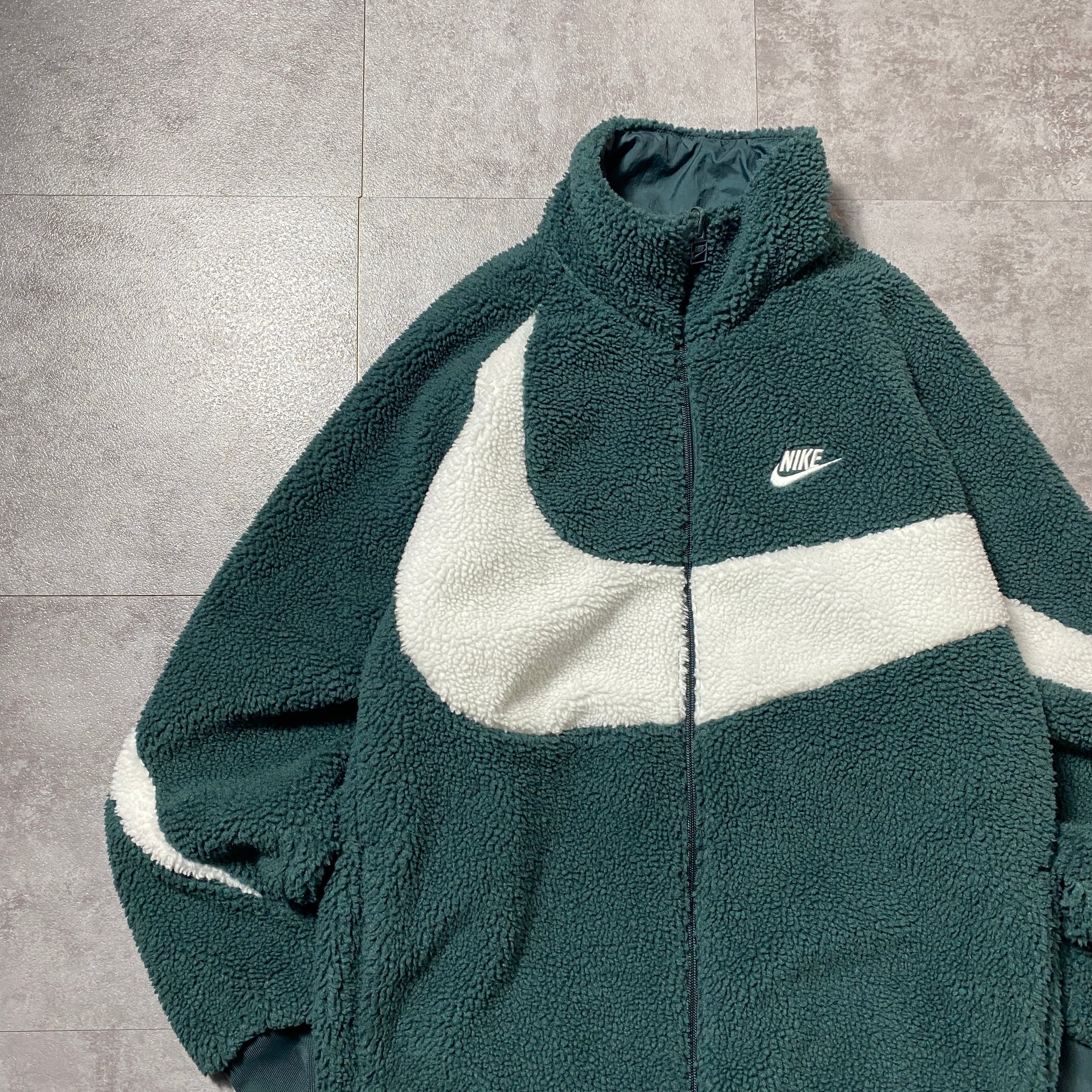 NIKE ナイキ スウォッシュ 刺繍ロゴ リバーシブル グリーン ボア