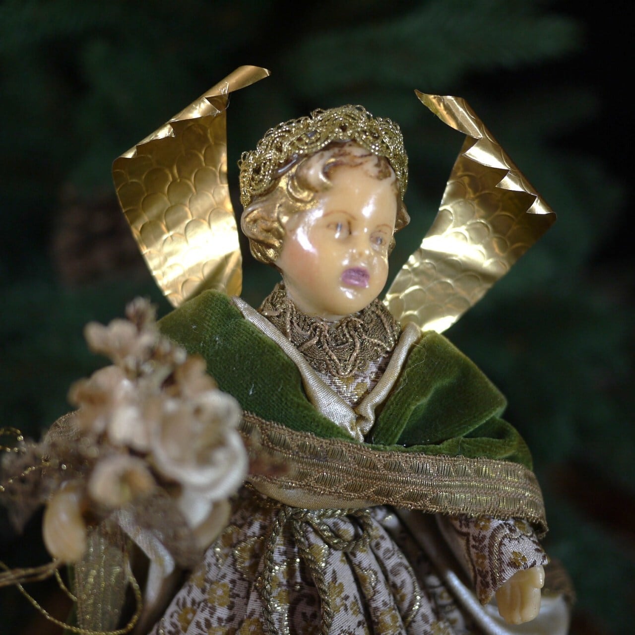 クリスマスツリートッパー 深緑ケープ 大天使 ドイツ