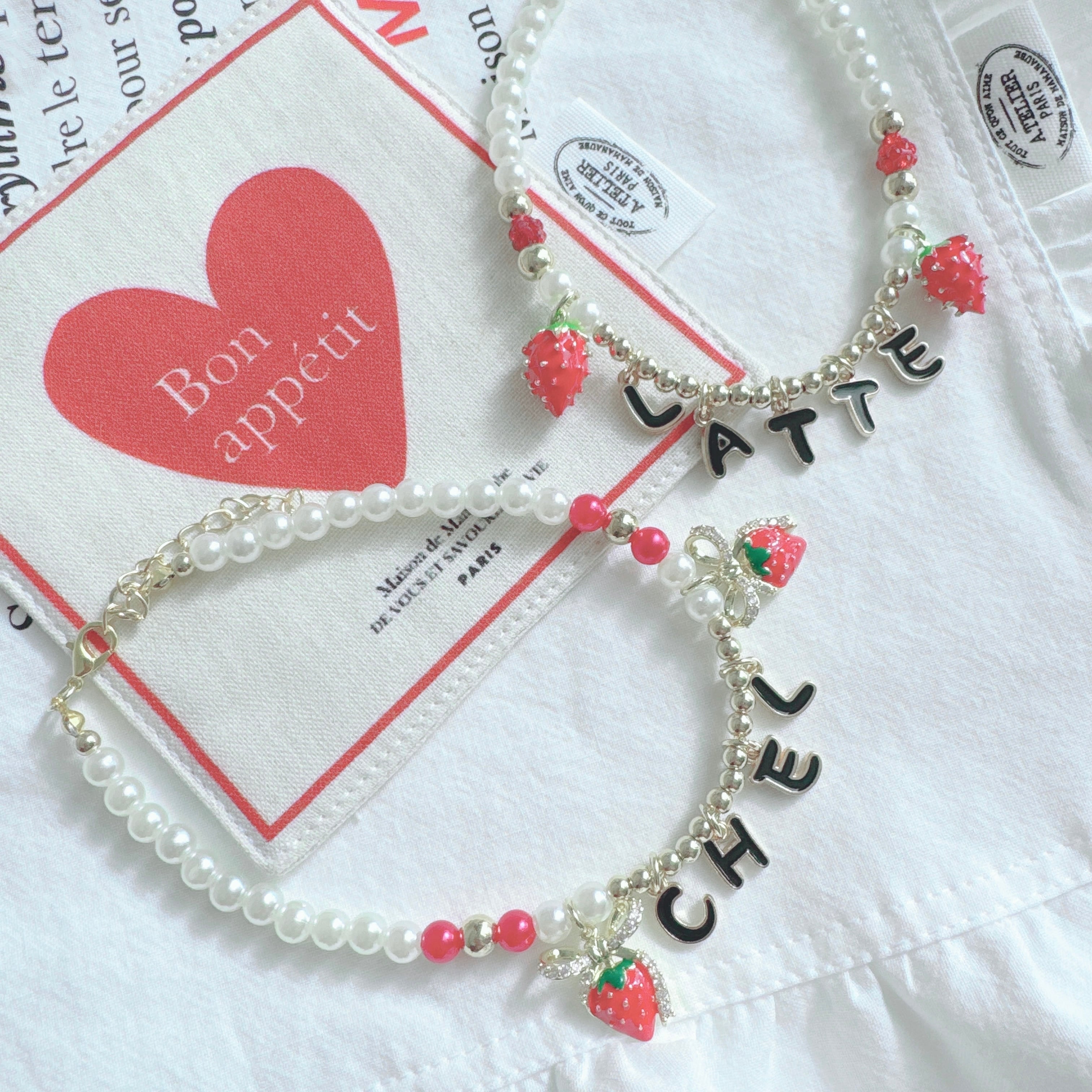 いちごのお名前ネックレス