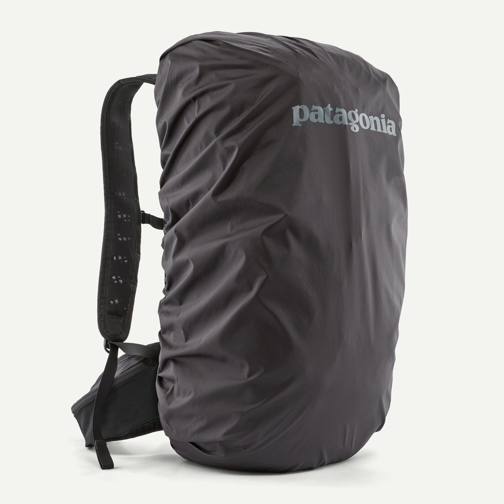 テラヴィア・パック 28L 48911 Black | パタゴニア正規販売代理店