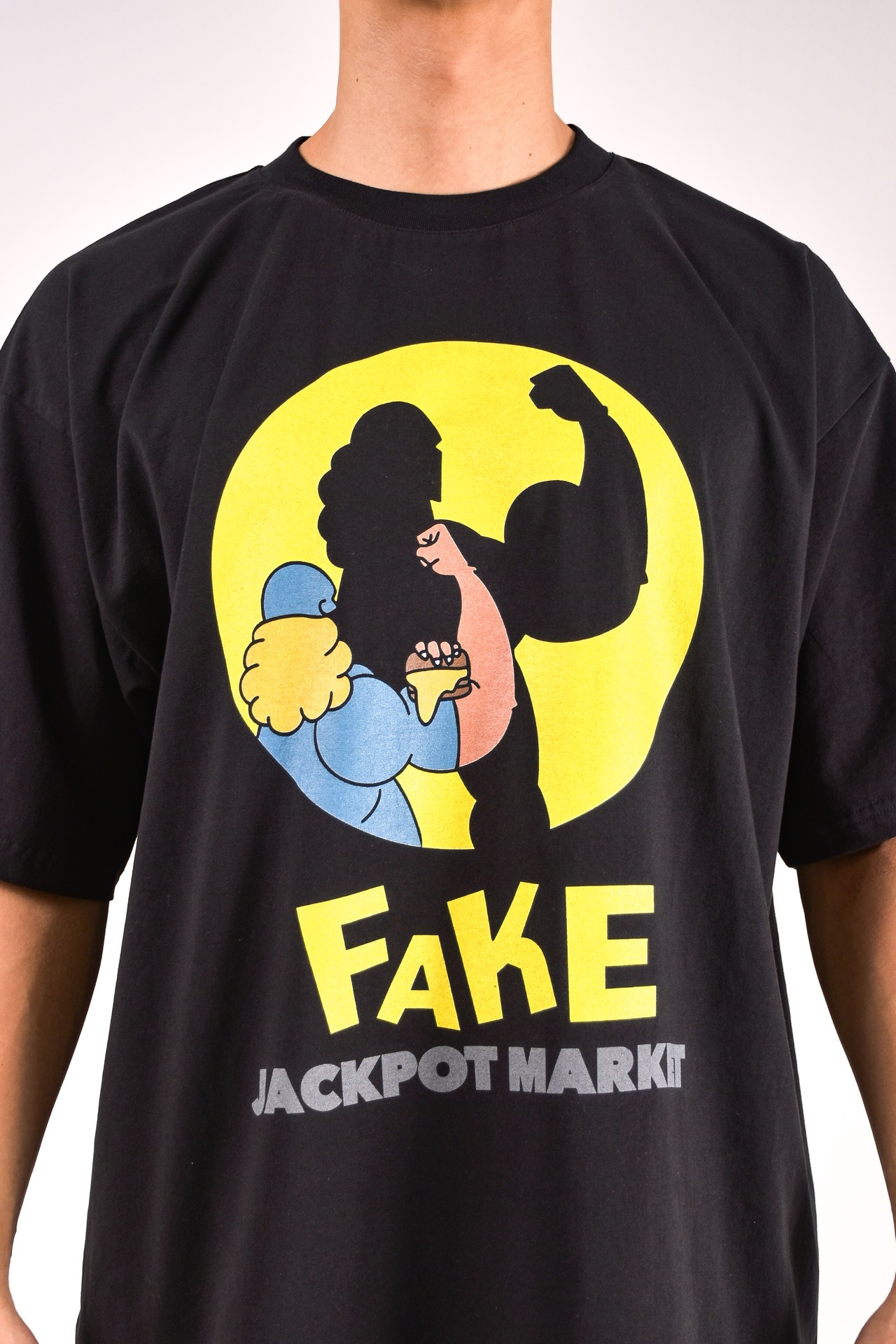 グラフィックTシャツ6