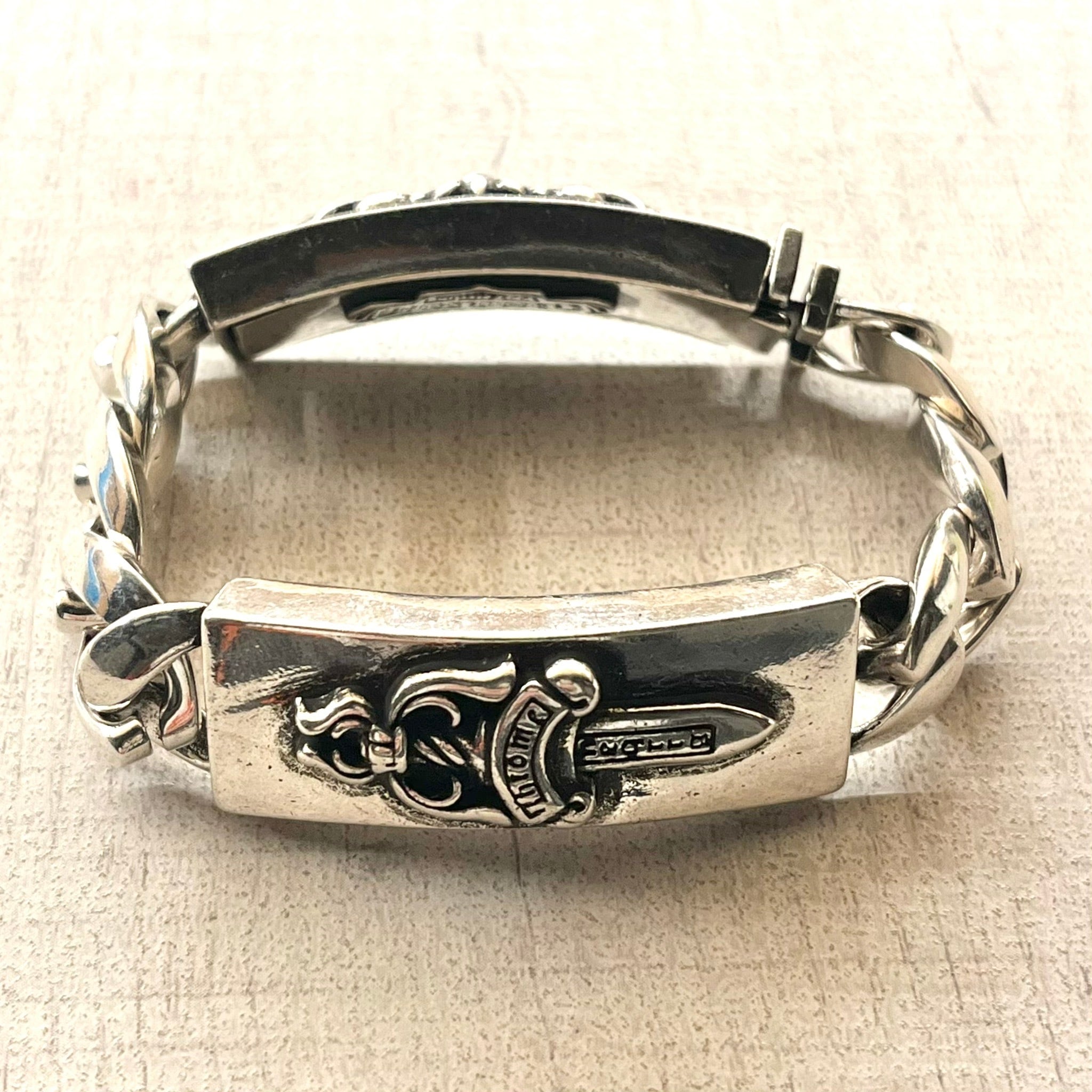 DAGGER & CROSS MOTIF CURB CHAIN ID BRACELET -SILVER925 COATING