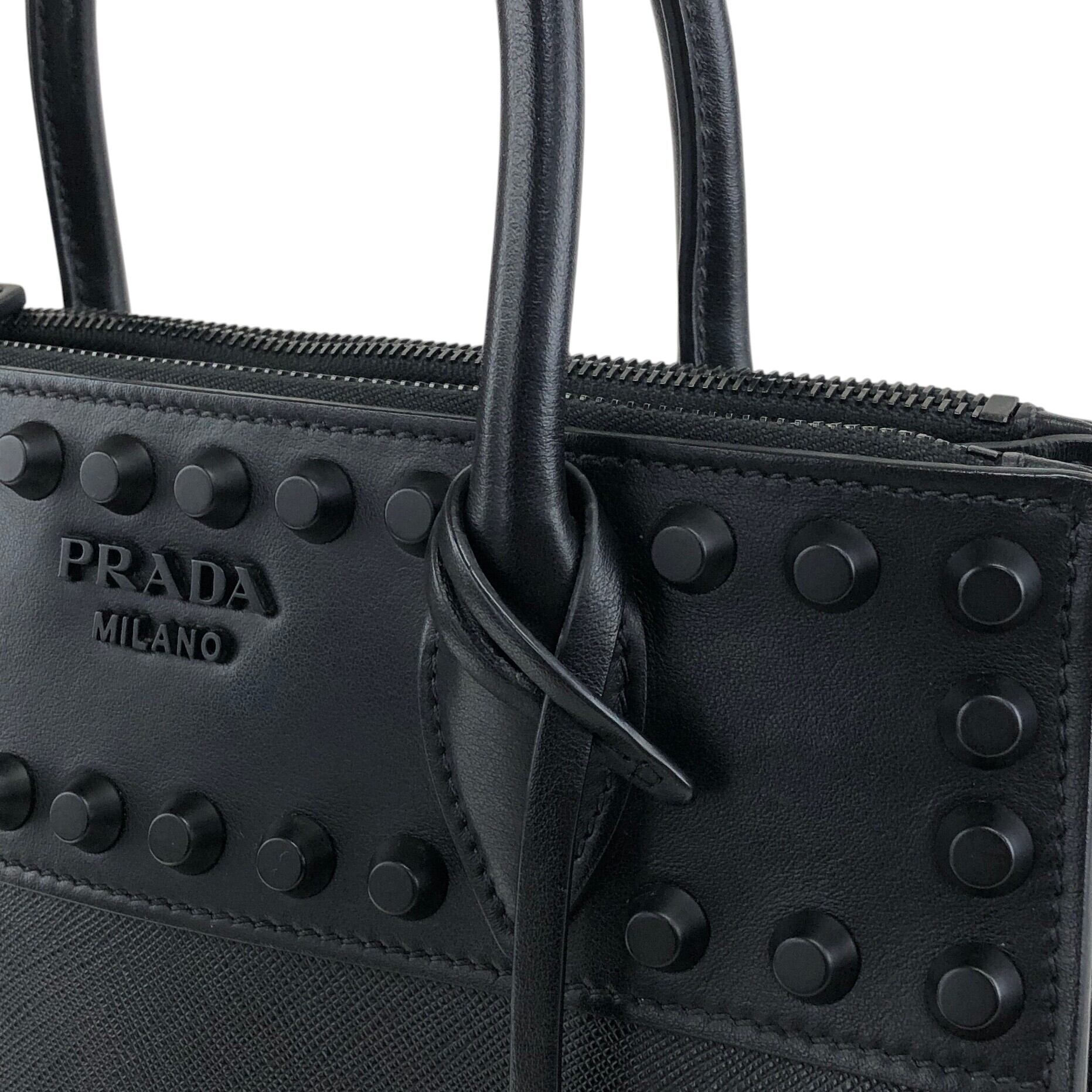 PRADA プラダ ハンドバッグ ブラック ロゴ レザー サフィアーノ