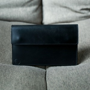 CLASSIC TRUCKER'S MIDDLE WALLET -UK BRIDLE-