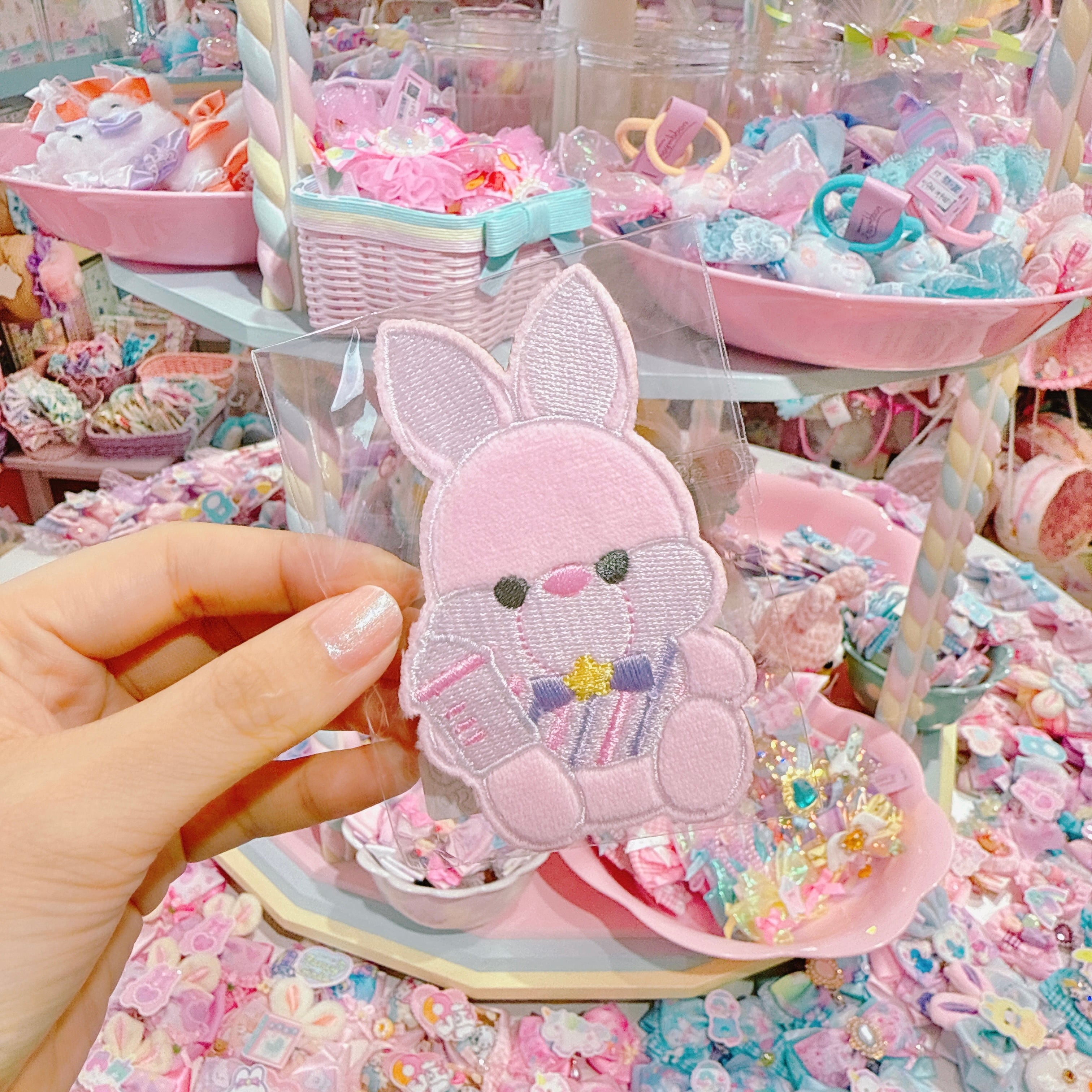 【C1】4-23クリップブローチ