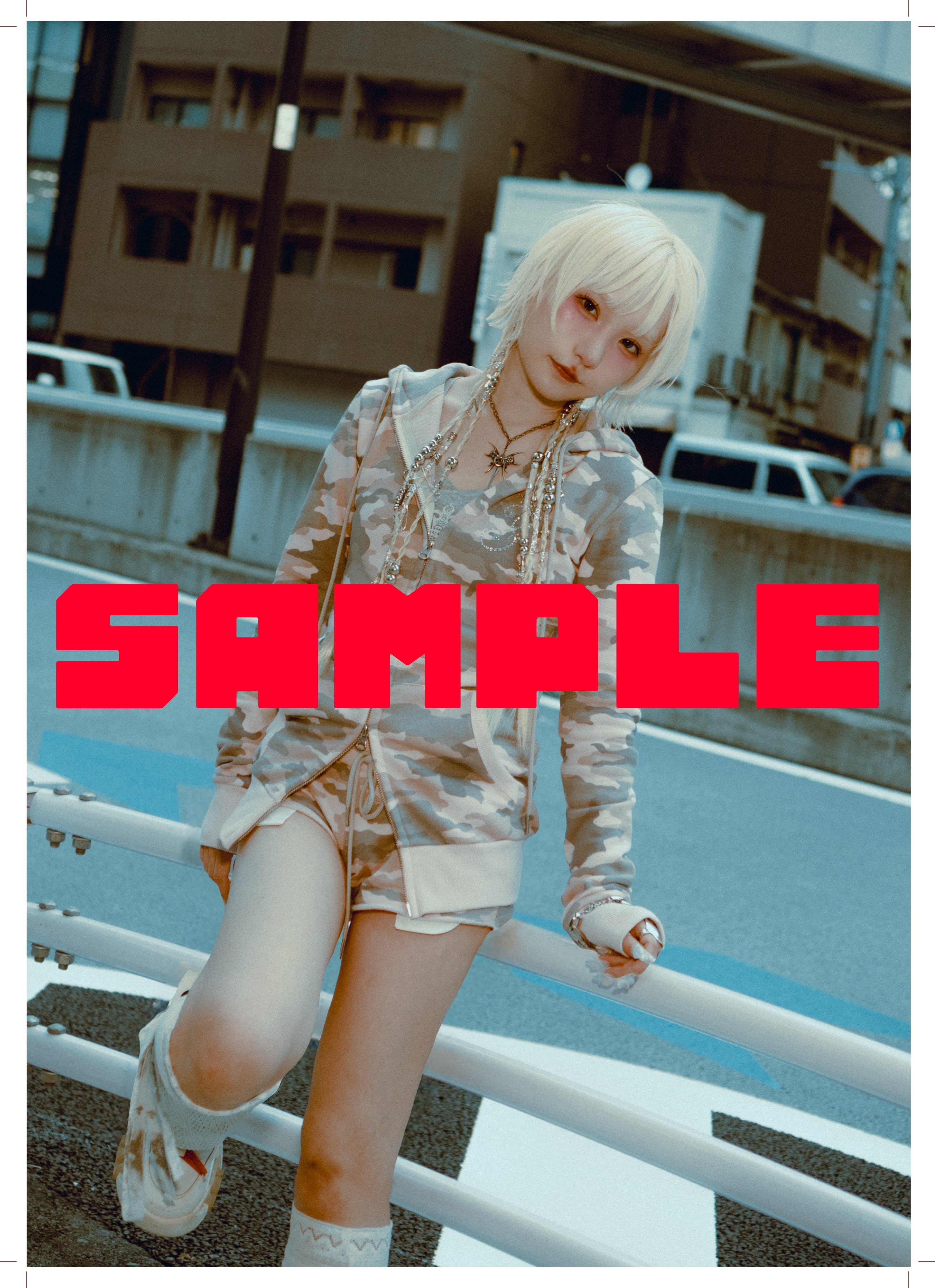 苺りなはむ】NewLogoSticker | 15STYLE MART