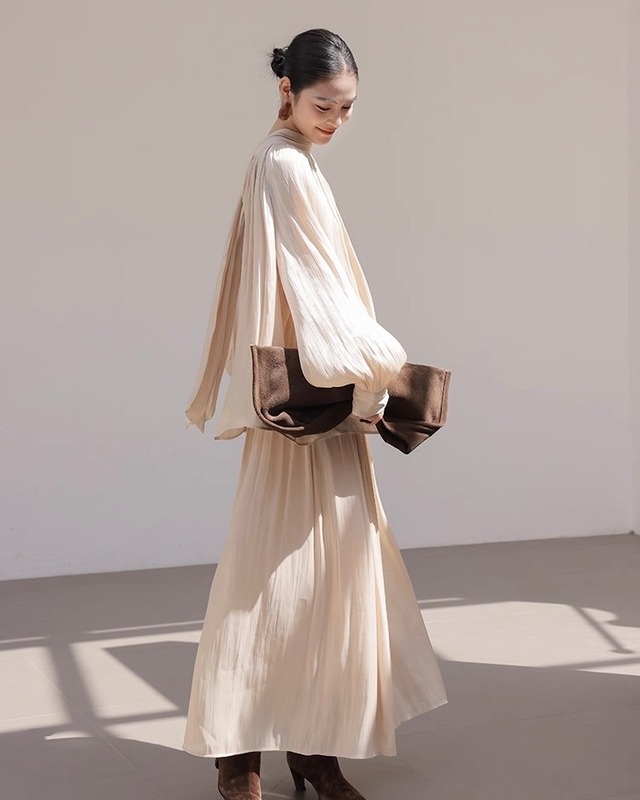 【セットアップ】プリーツ リボンブラウス+スカート