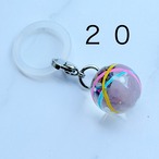 【金具シルバー】まんまる、つやつや、ふたつとない。実物をお届け！レジンヨーヨーチャームャーム✨数量限定