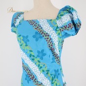 フラダンス 衣装 ワンピース ドレス ブルー系 ムームーファクトリー プルメリア柄 ハワイアンプリント T&L MUUMUU FACTORY アロハ フラ ダンス 花柄 植物柄 フラワー さわやか かわいい おしゃれ 上品 華やか 鮮やか ホワイト系 グリーン系 パープル系 オレンジ系 水色 白 緑 黄緑 紫 橙 パーティー フェスティバル エレガント レディース マキシ丈 きれいめ キュート