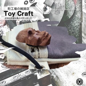 ToyChuck®-木製ドクロ-