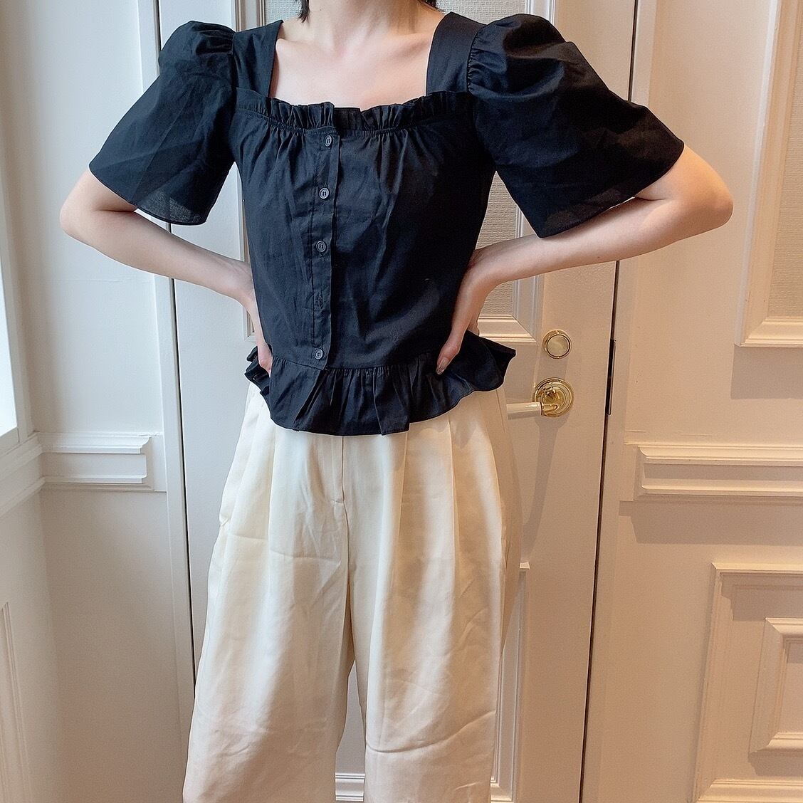 Square neck blouse /black (7月上旬頃発送予定)