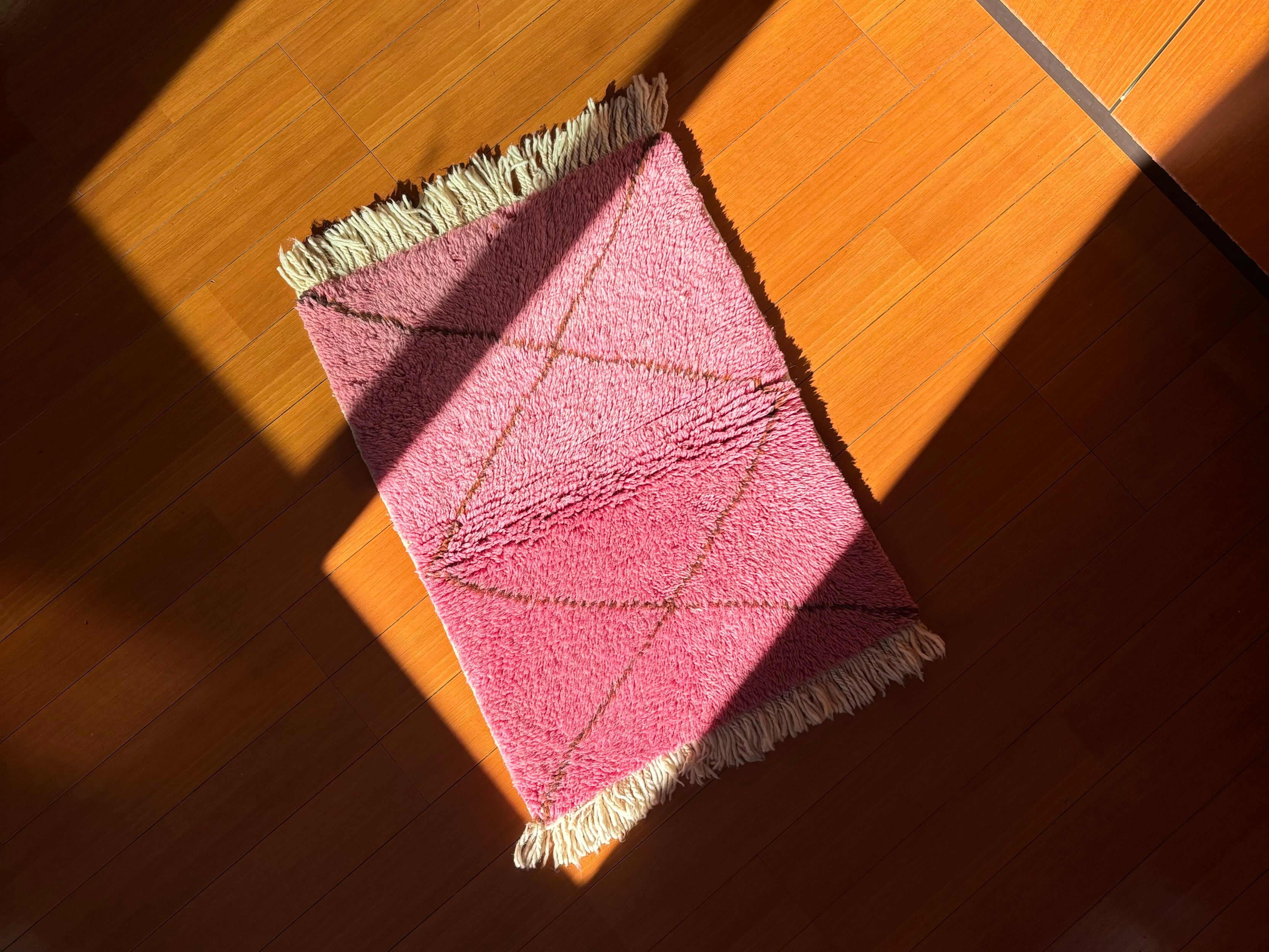 ベニワレン ミニイニシャルラグ Beniouarain Rug 『N』 | RUG the LIFE