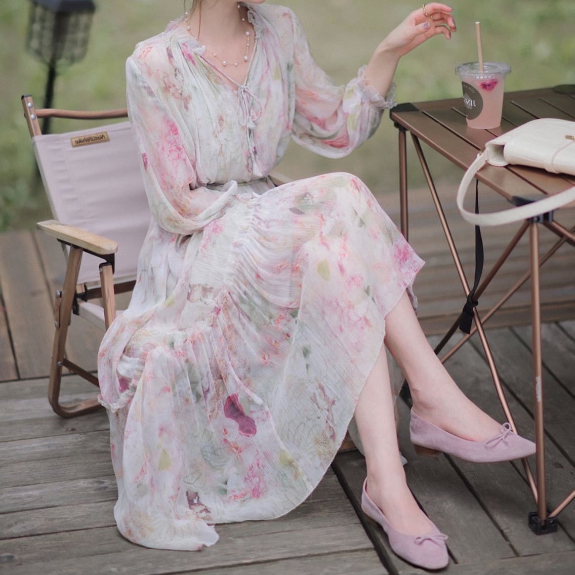 印象派絵画風ピンクのワンピース3411