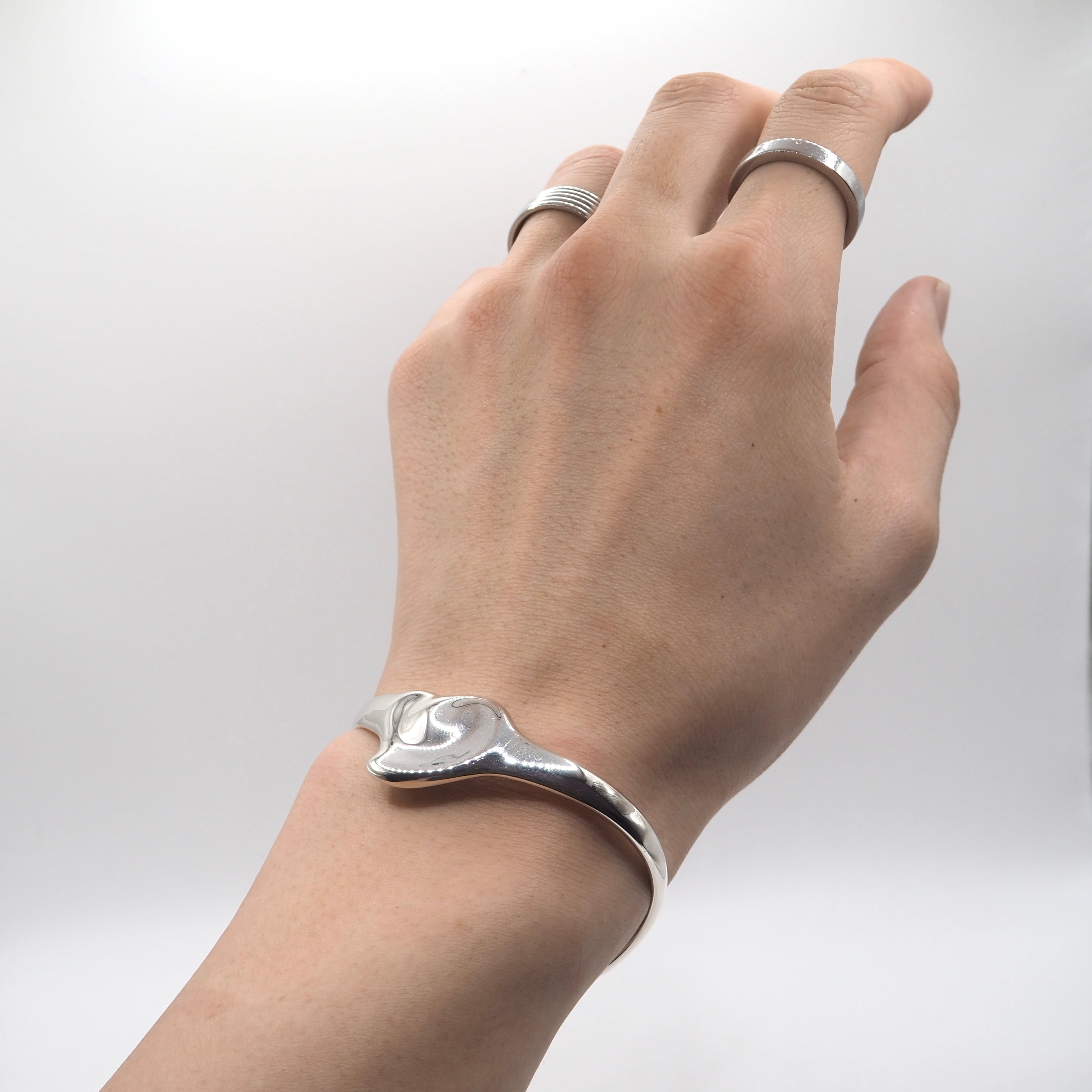 Tiffany&Co. ティファニー エルサペレッティ フルハート バングル