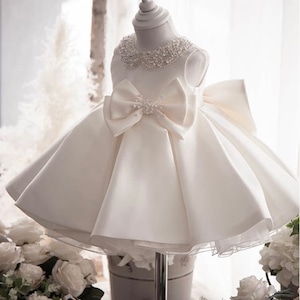 【即納】100sizeホワイトパール襟リボンソリッドレースドレス