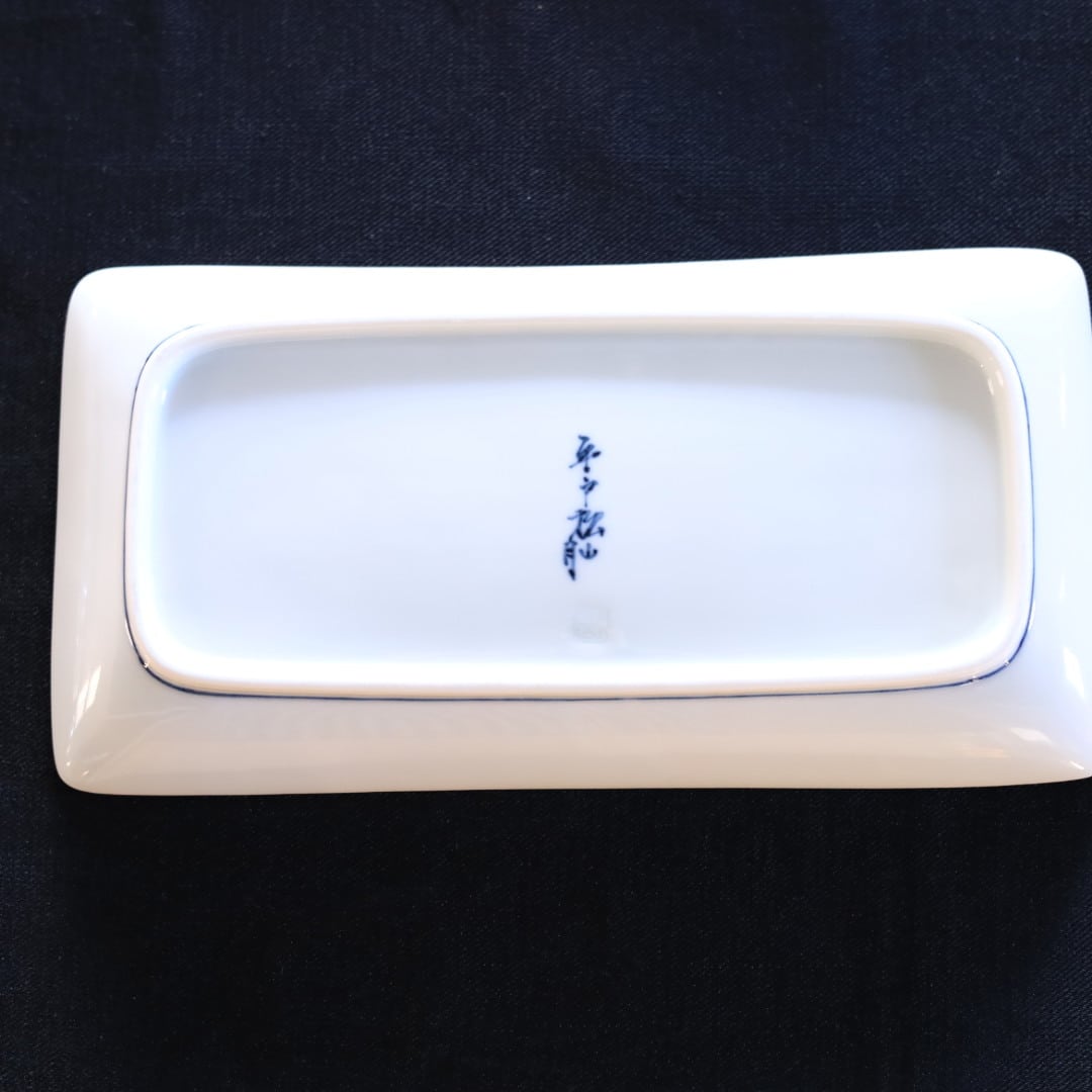 AS 平戸松山窯 長角皿『創作唐子』 | 芦屋貴兆陶家 online shop