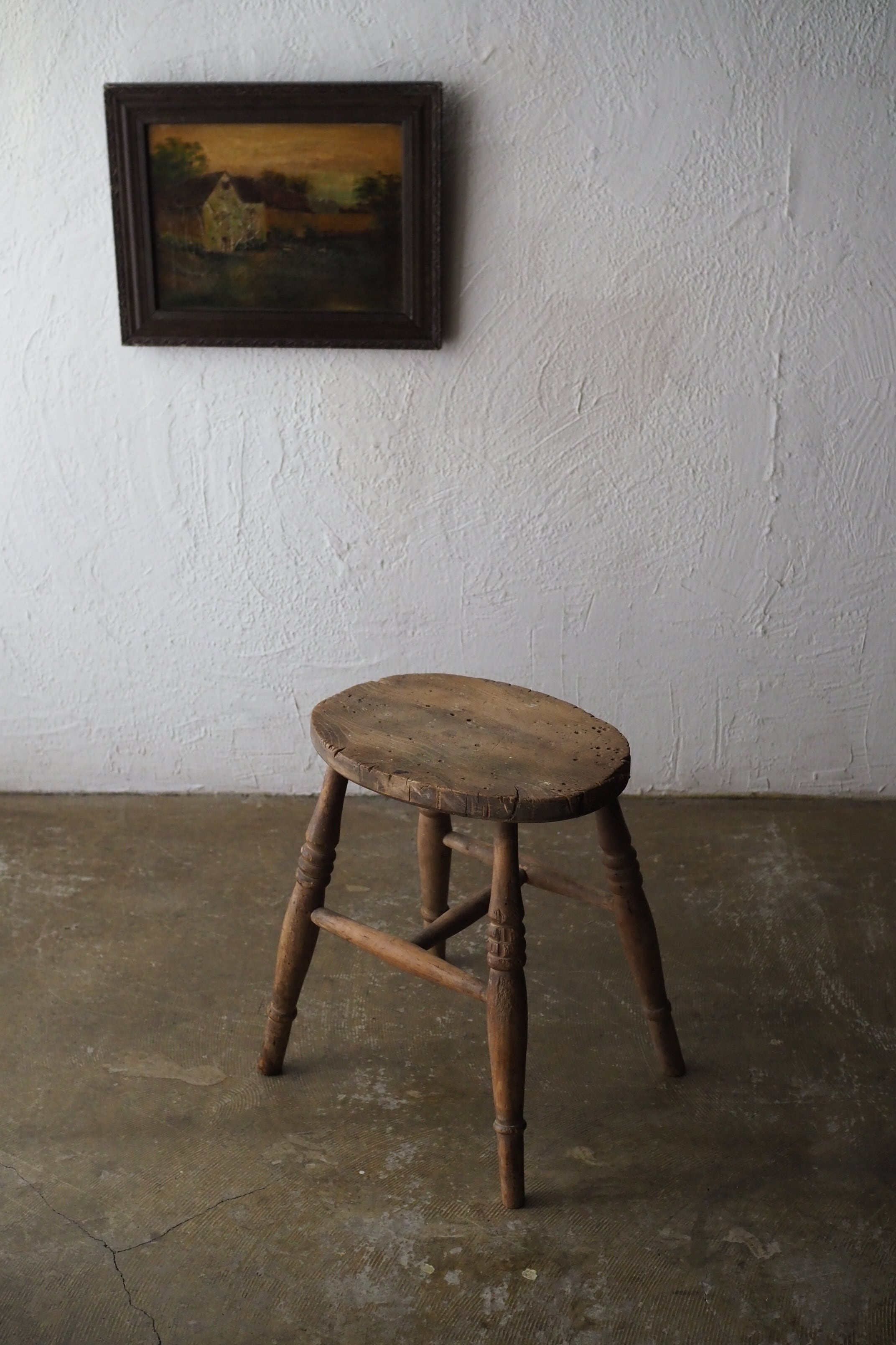 こなれた搾乳椅子-antique milking stool | アンティーク.ヴィンテージ